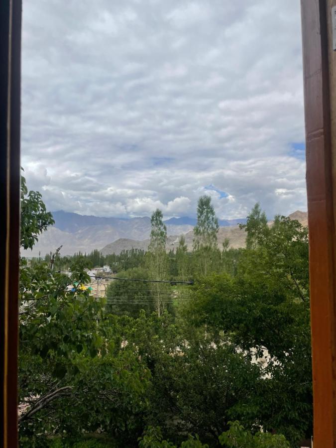 Gaywoo Guest House Leh Buitenkant foto